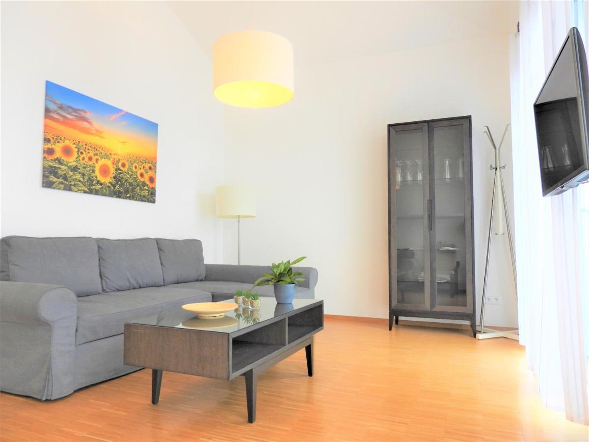 Braviscasa - Ferienresidenz Stadttor Endingen *